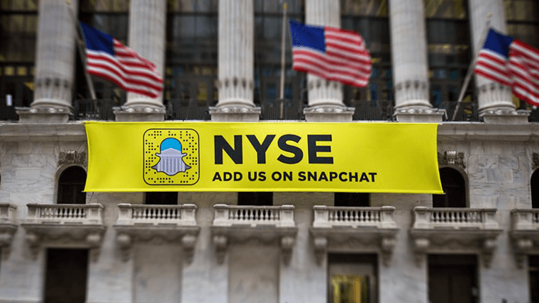 Plakat zum Börsengang von Snap Inc. an der NYSE Snapchat-Plakat-NYSE