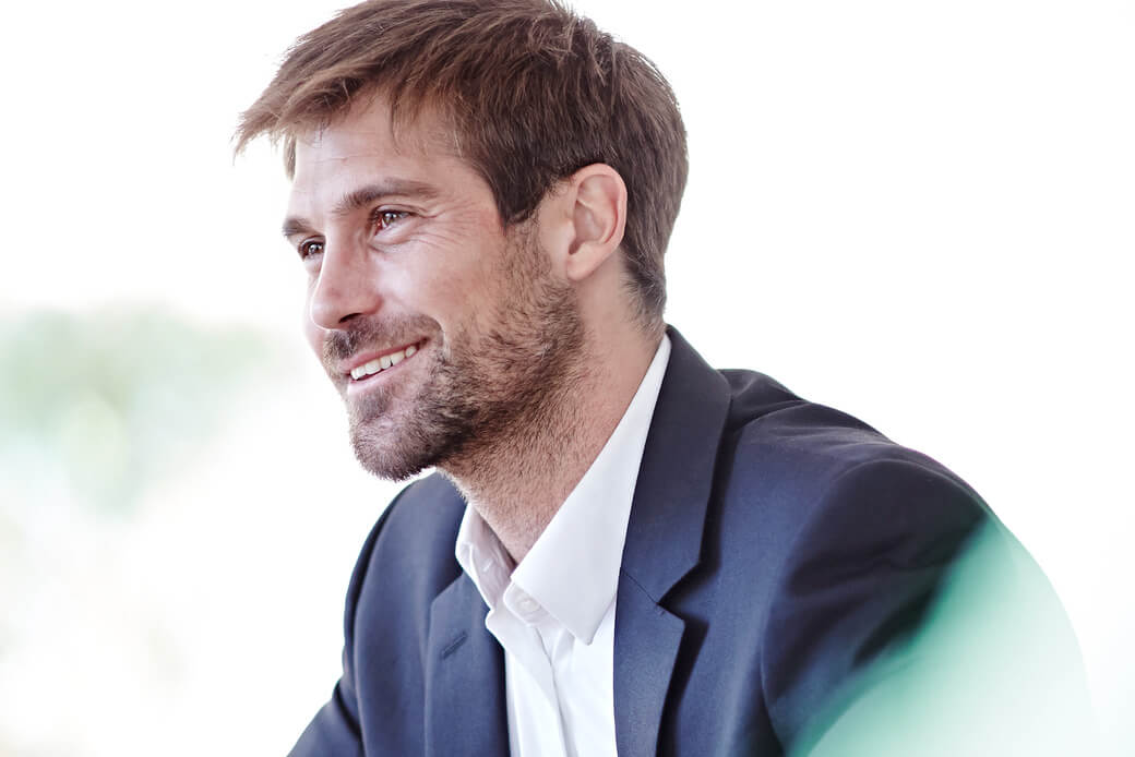 Handeln Sie mit professioneller Trading Software Wertpapiere über den Online-Broker LYNX Handeln mit professioneller Trading Software über LYNX